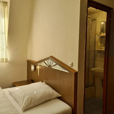 Hotell Brauhaus Manforter Hof Leverkusen