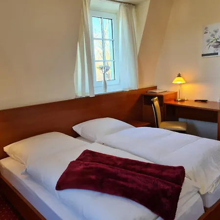 Brauhaus Manforter Hof 3*